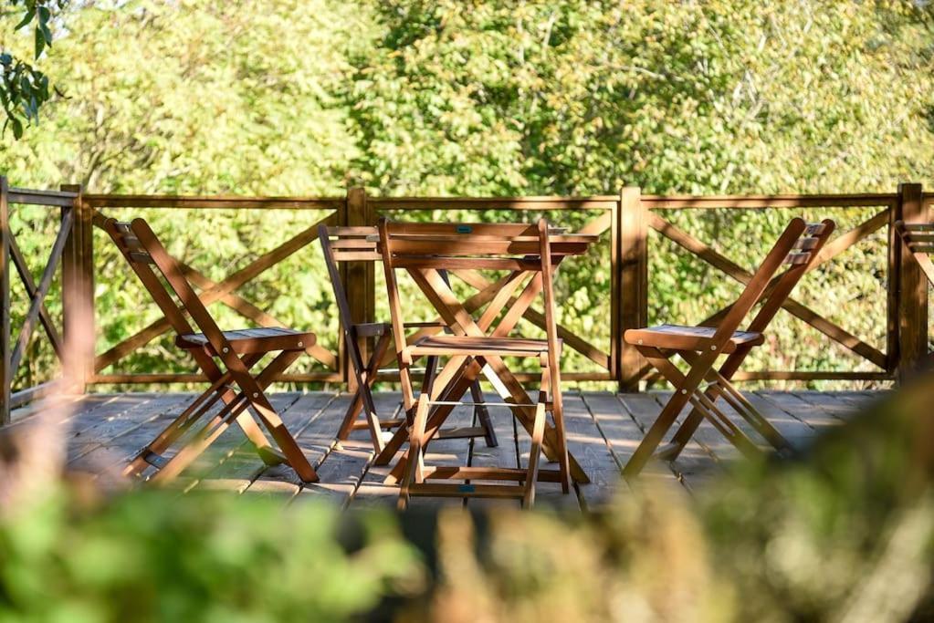 Parokia Apartman Es Coworking A Balaton Mellett Kaptalantoti Esterno foto